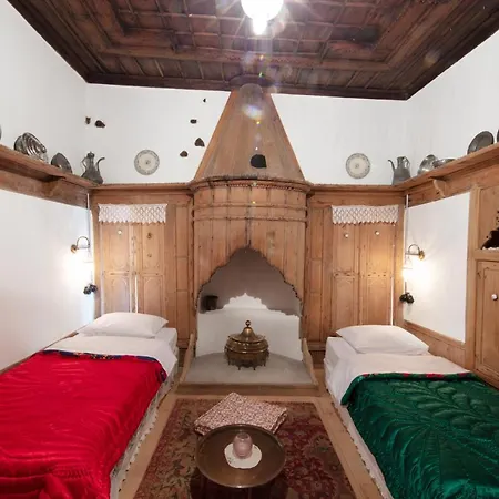 Yeniceri Ahmet Aga Konagi Bed & Breakfast Antalya